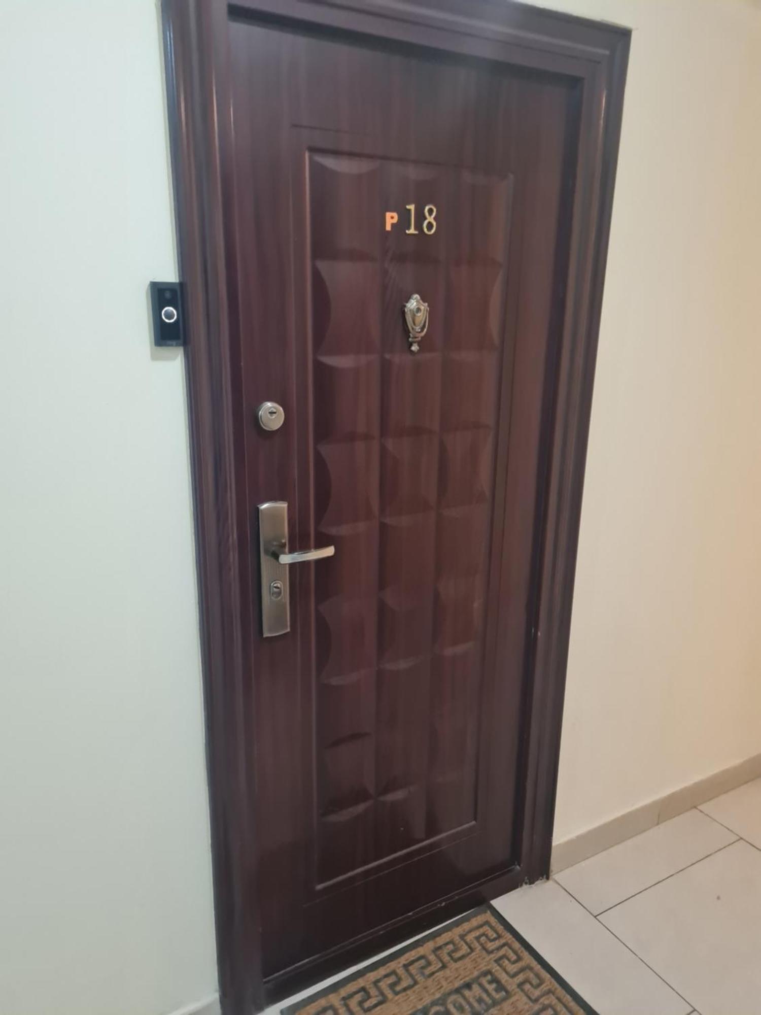 Luxury 1 Bedroom Apartment Rosu Bagian luar foto